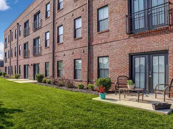 Pebblecreek Crossing