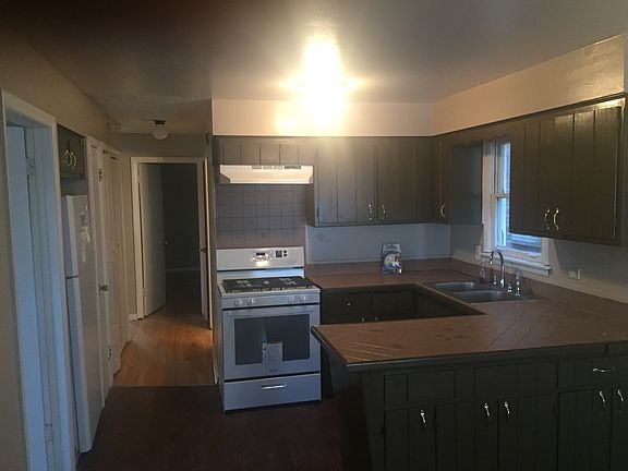 2nd image of 7449 S Rockwell St #1