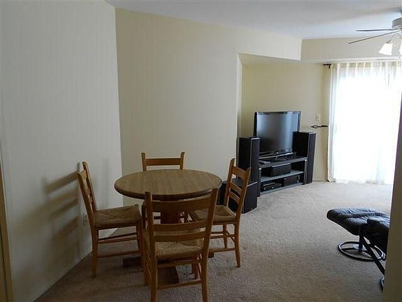 4th image of 2201 S Huron Pkwy APT 3