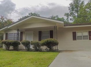 127 Linda Cres, Ocean Springs, MS 39564