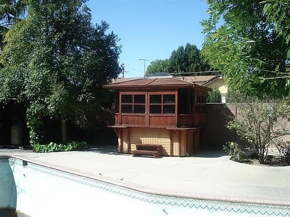 Jacuzzi / Gazebo