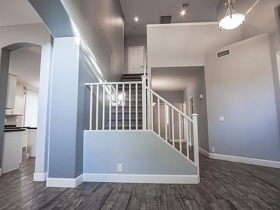 4th image of 9038 W Lone Cactus Dr