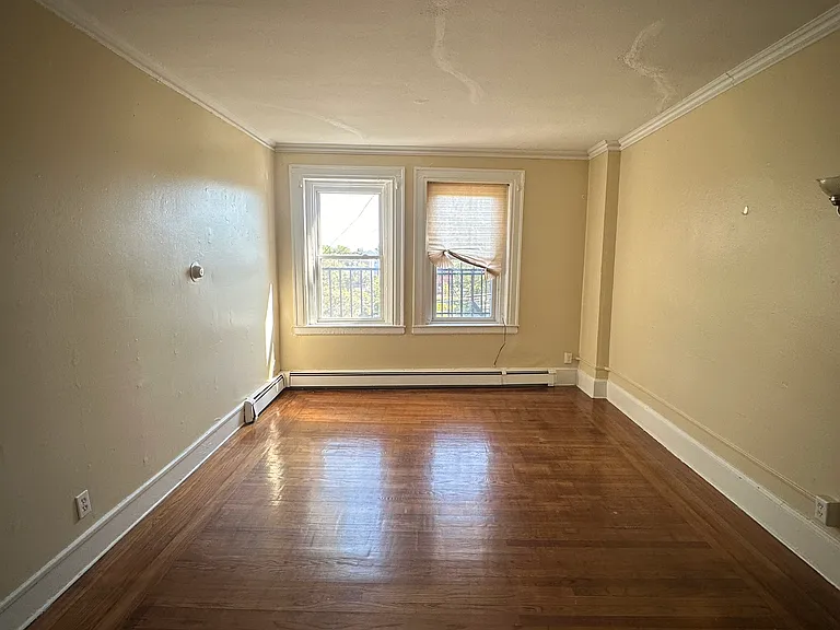 701 Howard Ave #4-3 — Photo 6