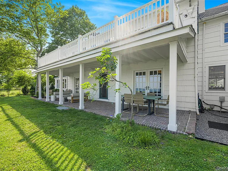 5 Thorn Hedge Rd — Photo 36