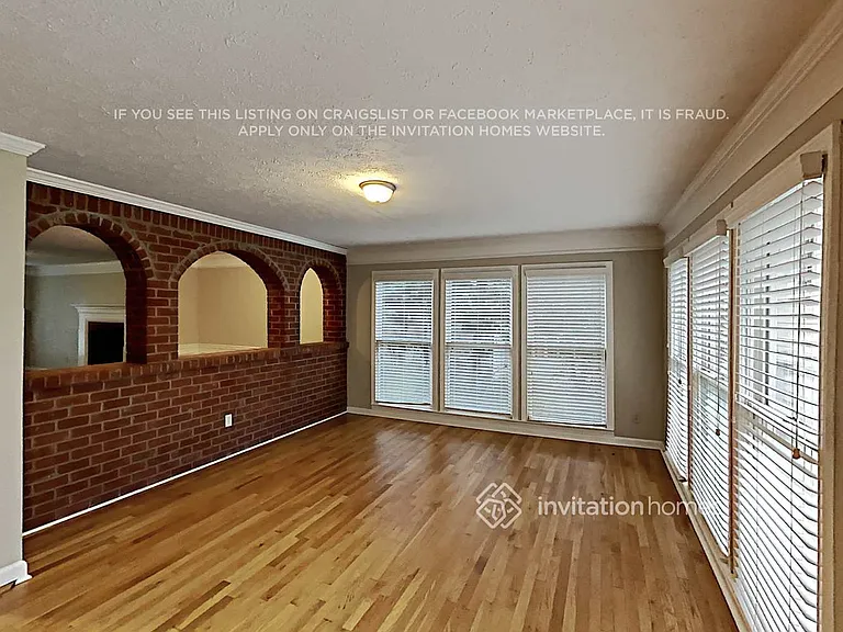 1250 Webb Gin House Rd — Photo 9