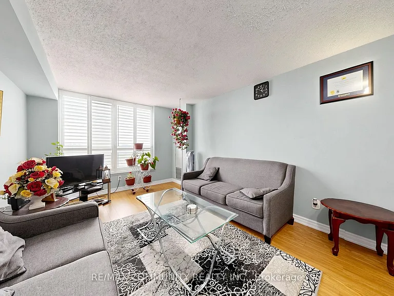 400 McLevin Ave #1410 — Photo 12