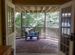 1633 Stoney Creek Dr #A, Charlottesville, VA