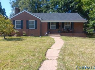 2246 Fort Rice St, Petersburg, VA 23805
