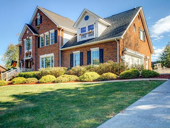 2nd image of 3309 Green Meadows Dr