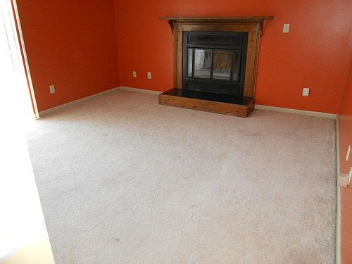 3rd image of 183 Abbey Ct