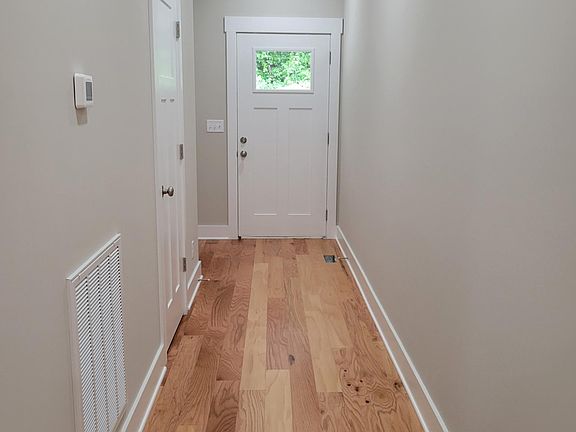 4th image of 8444 Old Cleveland Pike