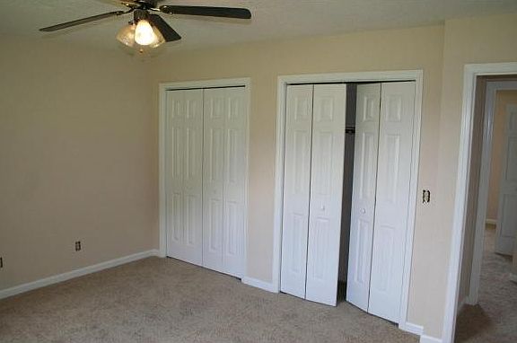 5th image of 129 Deakins Estate Dr