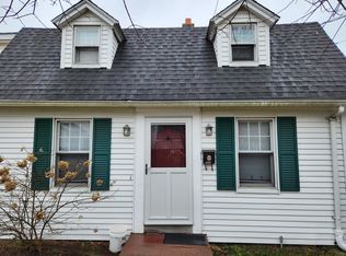 961.5 E Broadway, Milford, CT 06460