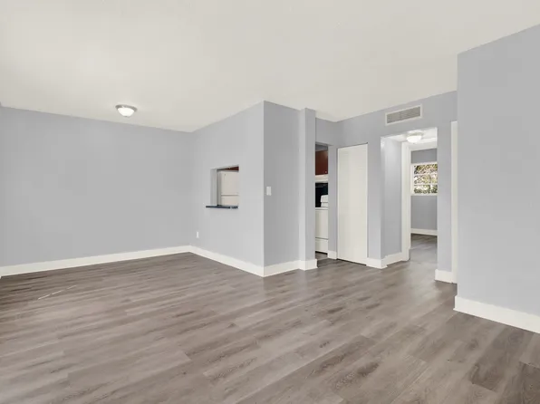 2407 NW 135th St APT 314, Miami, FL 33167