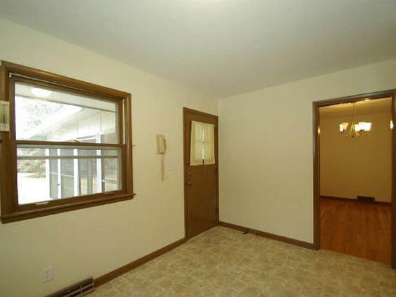 5th image of 4640 Pembrooke Pl