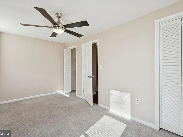 3343 Ravenwood Ave — Photo 13