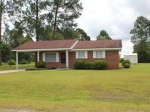 110 Spruce Dr, Alma, GA, 31510