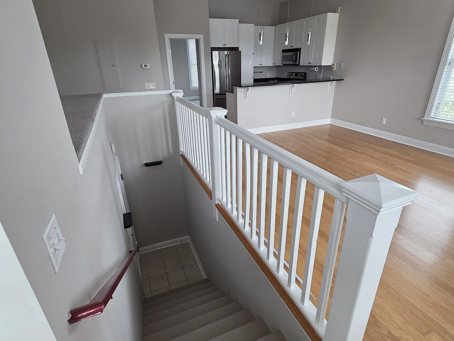 1 bed, 900 sqft, $1,749 — Photo 2
