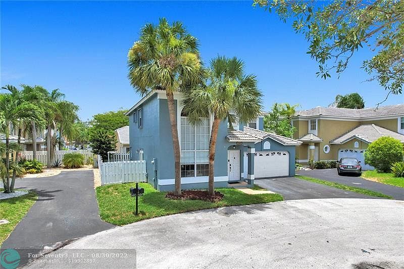 1st image of 5467 NW 44th Way