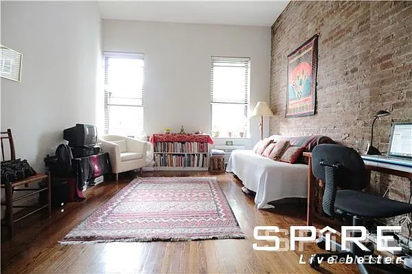 Rented by Spire Group | media 20
