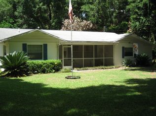 9289 Carolina Way, Fanning Springs, FL 32693