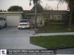 2760 NE 2nd Ave, Pompano Beach, FL 33064