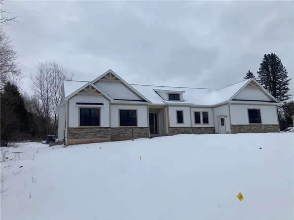 130 Watson Rd, Fairport, NY 14450