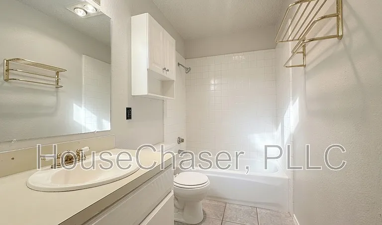 2112 91st St — Photo 13