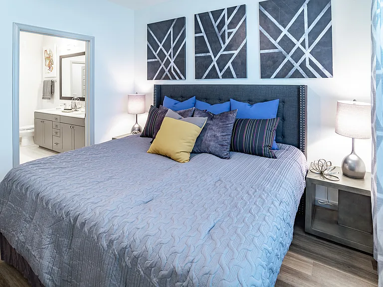 Alys Crossing Apartments — Photo 41