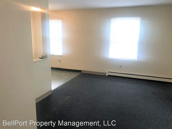 4th image of 48 Brackett St #3