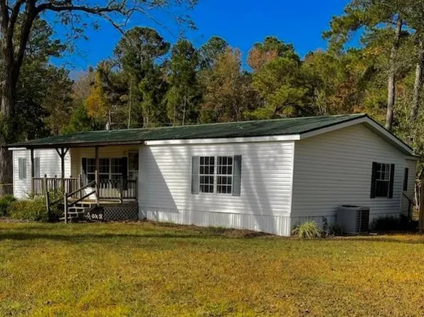 813 Michael Lake Rd, Patterson, GA 31557