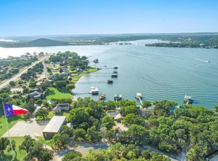 2265 Park Avenue Cir, Graford, TX 76449