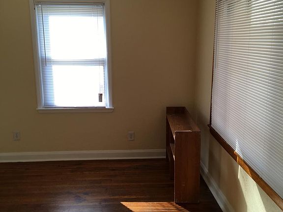 5th image of 126 Westview Dr