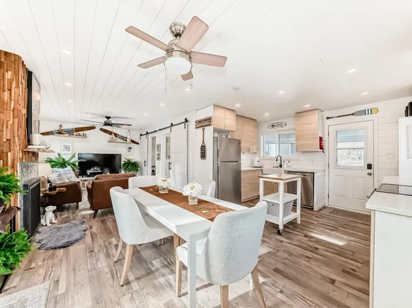 6108 Willow Way, Sunrise Beach, AB T0E 1V6