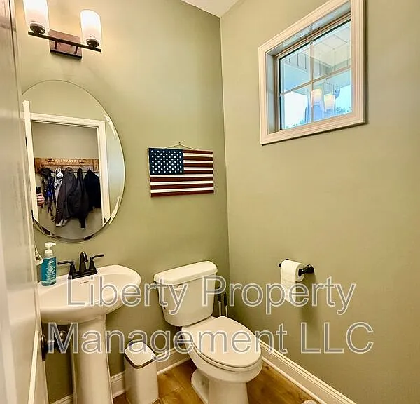 1218 Hayes Rd — Photo 5