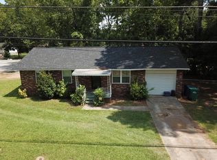 414 Blyth Rd, Greenwood, SC 29646