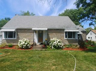 2947 Sunset Dr, Grand Island, NY 14072