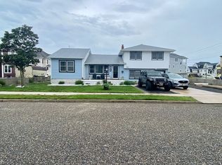 100 27th St, Brigantine, NJ 08203