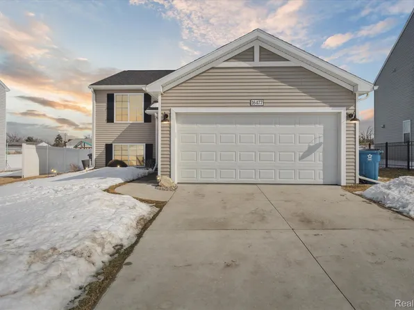16477 Bedington Dr, Linden, MI 48451