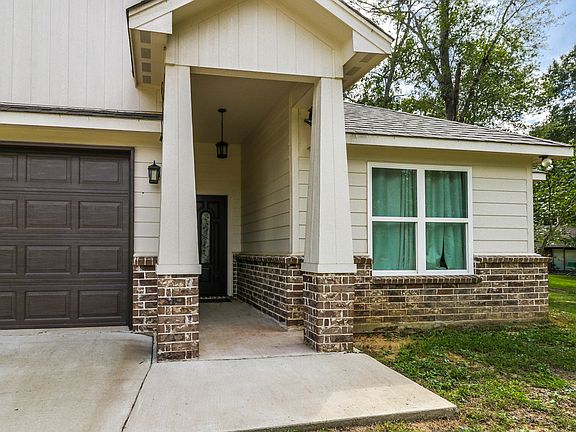 3rd image of 10047 E Lakeshore Dr