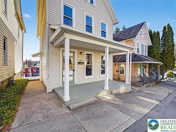 4th image of 526 Brown Ave