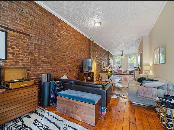3rd image of 377A Atlantic Ave #2