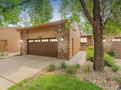 1427 S Westward Ho Pl, Sioux Falls, SD, 57105