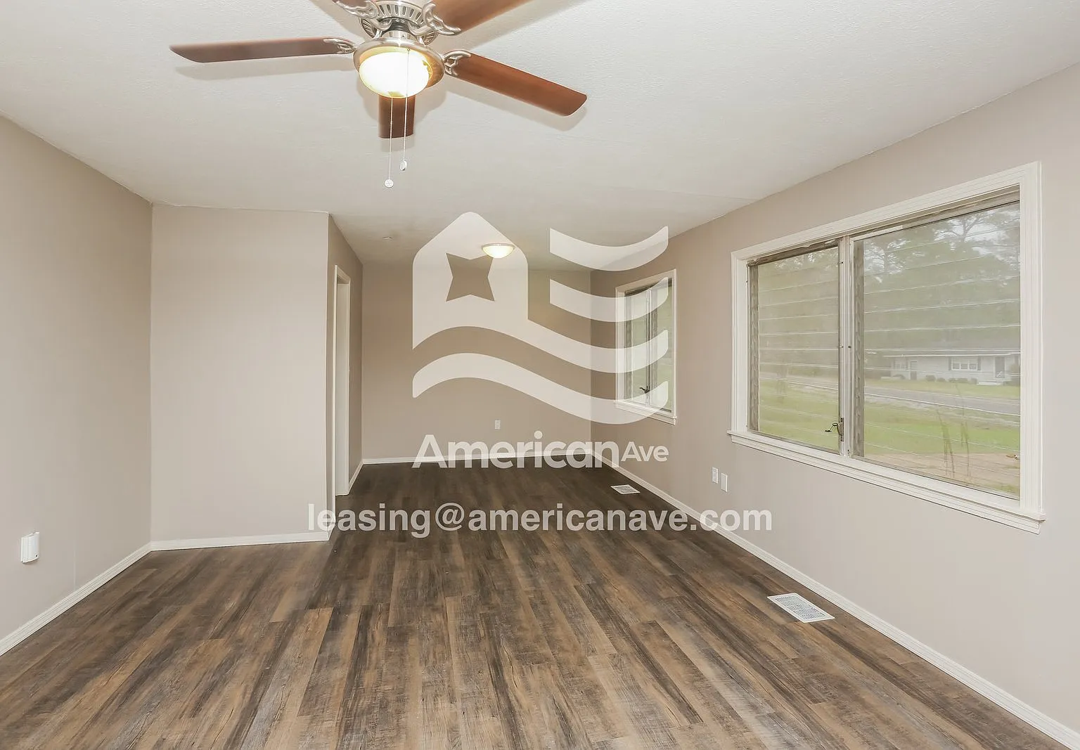 4 bed, 1.0 bath, 1154 sqft, $1,273 — Photo 2