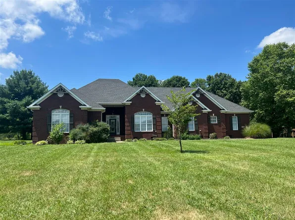 131 Stagecoach Dr, Bowling Green, KY 42104