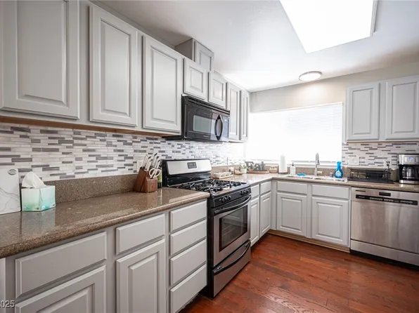 6575 Ellerhurst Dr, Las Vegas, NV 89103