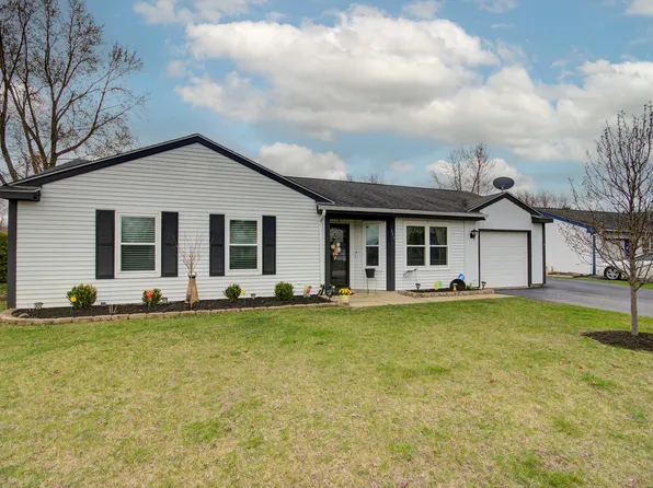 759 Newport Dr, Island Lake, IL 60042