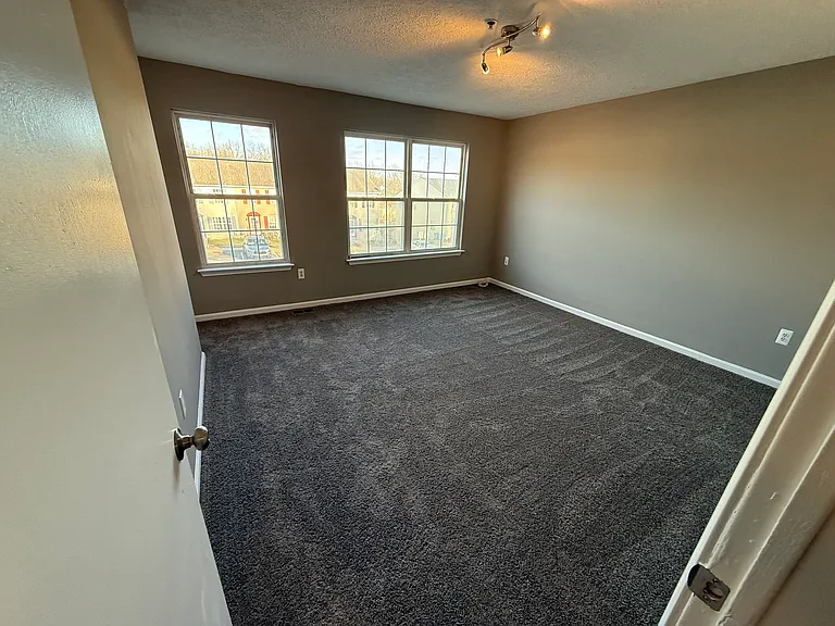 30 Sycamore Dr — Photo 20
