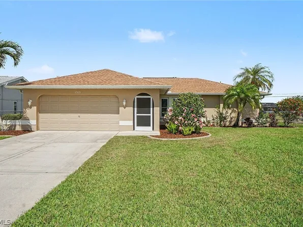 1921 SE 8th Ter, Cape Coral, FL 33990