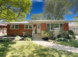 8009 Greenwood Ave, Munster, IN 46321